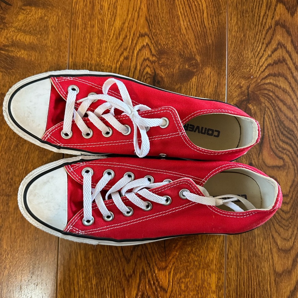 Converse Women’s Red Sneakers